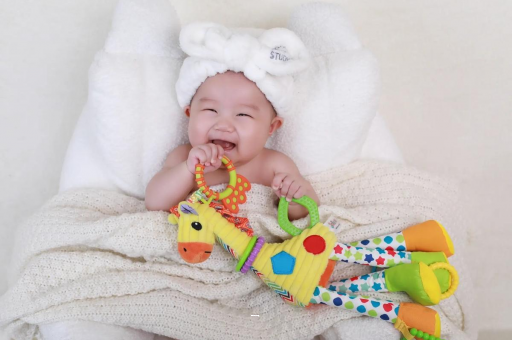 长宁宝宝为什么会吐奶 长宁宝宝为什么会吐奶